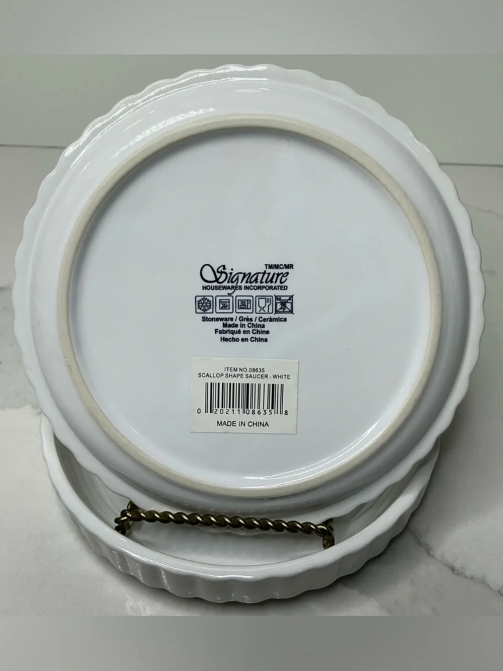 2 Signature Pet Food Tray Trends white w/ Paw Print 1” Tall Rim New